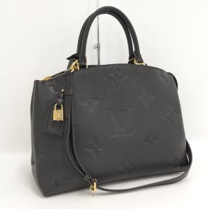 oplus 256 Fendi Zucca Mini Croissant Handbag