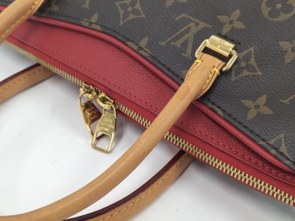 2000803259700563 6 Louis Vuitton Pallas Handbag Monogram Brown