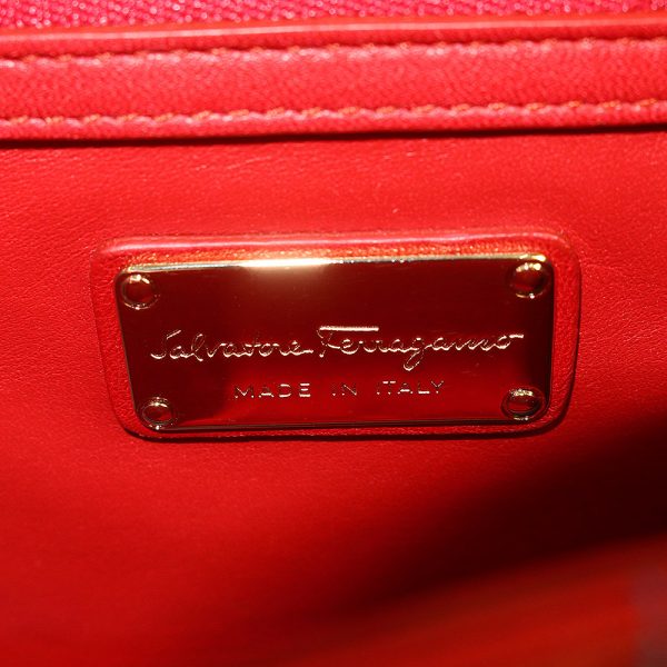 200091677018 8 Salvatore Ferragamo Gancini Chain Shoulder Bag Red