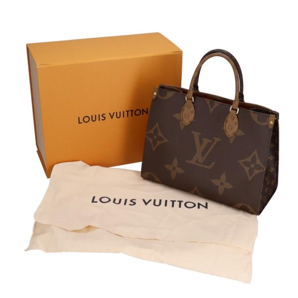 20304 6 Louis Vuitton On the Go MM Monogram Giant Hand Bag