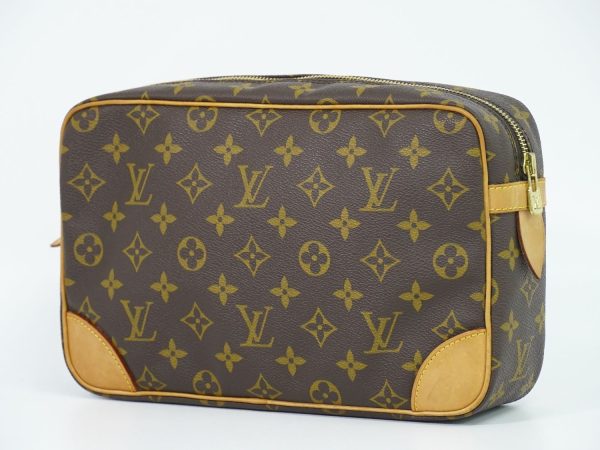 2100020000011504 2 Louis Vuitton Compiegne Pouch Bag Monogram Brown