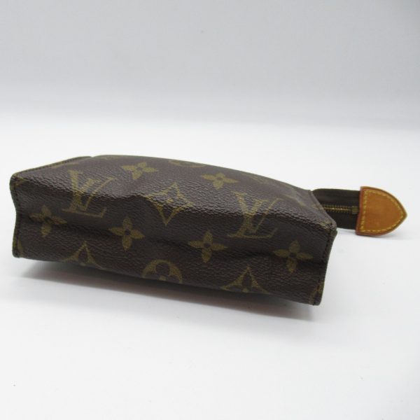 2101217745758 6 Louis Vuitton Posh Toilette 15 Pouch Bag Monogram Brown