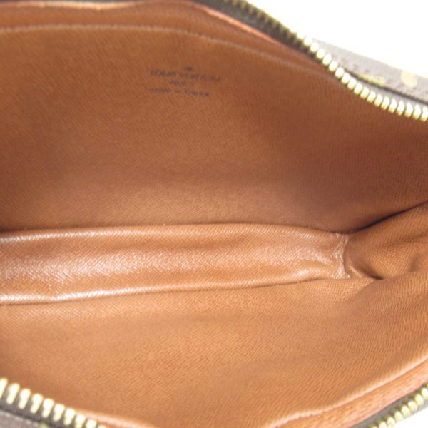 2101218004656 9 Louis Vuitton Marly Dragonne PM Clutch Bag Brown