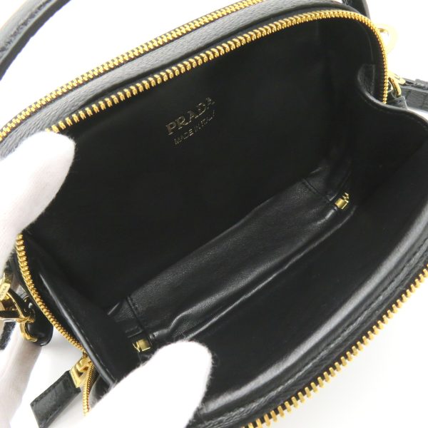 2101218039658 7 PRADA Shoulder Bag Leather Nero