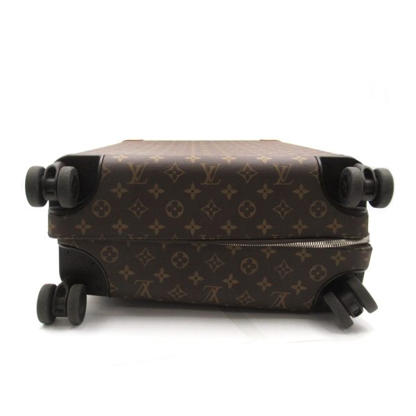 2101218061048 6 Louis Vuitton Horizon 55 Trunk Bag Brown