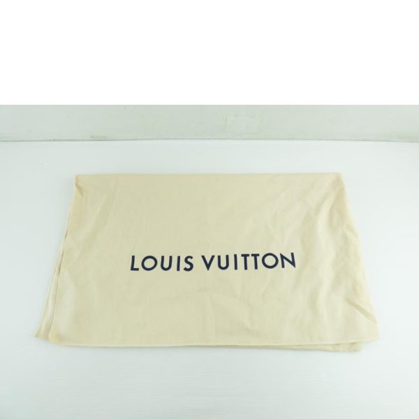 21949 6 Louis Vutton MM Monogram Mahina Bag Black