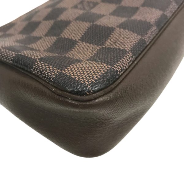 22 4501 9 Louis Vuitton Truth Makeup Pouch Mini Bag Damier Ebene