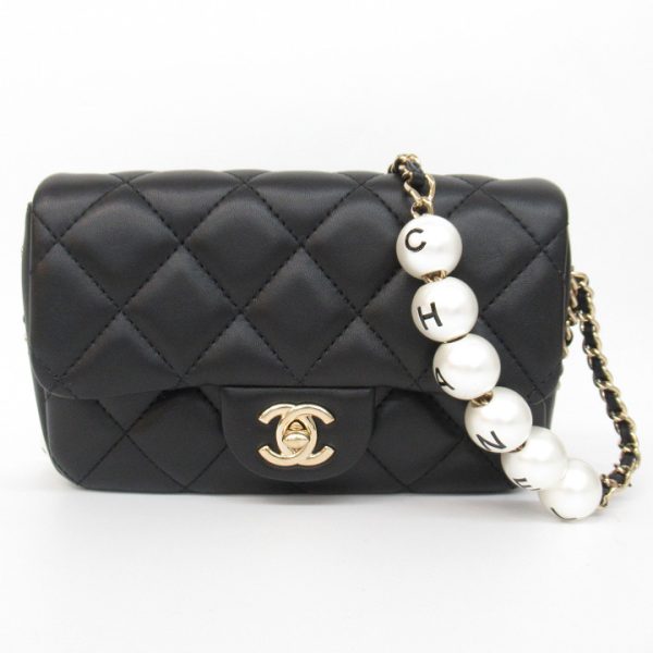 22004030 Chanel Pearl Chain Shoulder Bag Gold Hardware Black