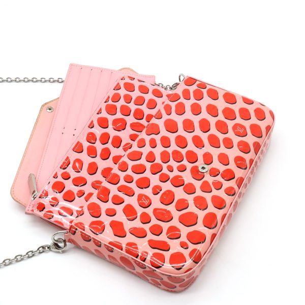 22320652 4 LOUIS VUITTON Jungle Dot Pochette Felicie Clutch Bag 2WAY Monogram Vernis Pink