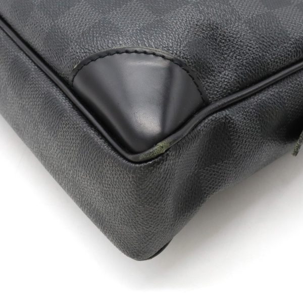 22340157 3 LOUIS VUITTON Porte Voyage Business Bag Damier Graphite