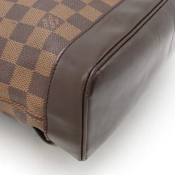 22371243 3 LOUIS VUITTON Soho Rucksack Damier