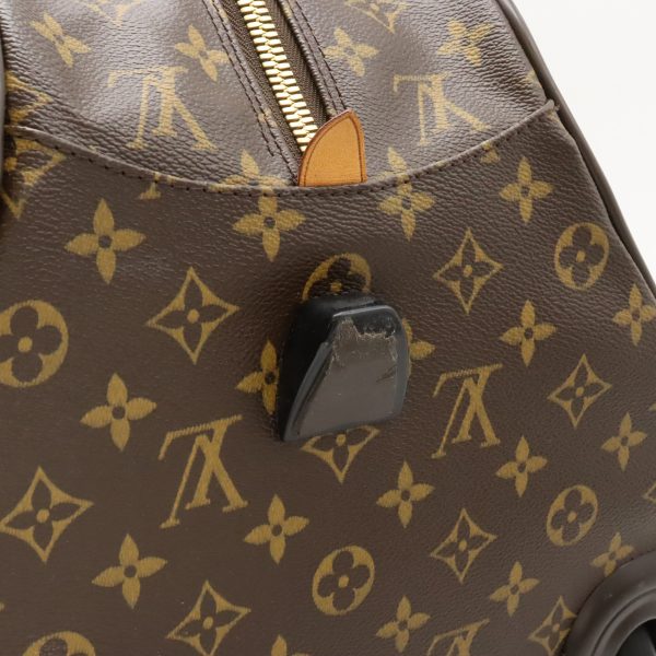 22410799 6 LOUIS VUITTON Eor 50 Boston Bag Monogram