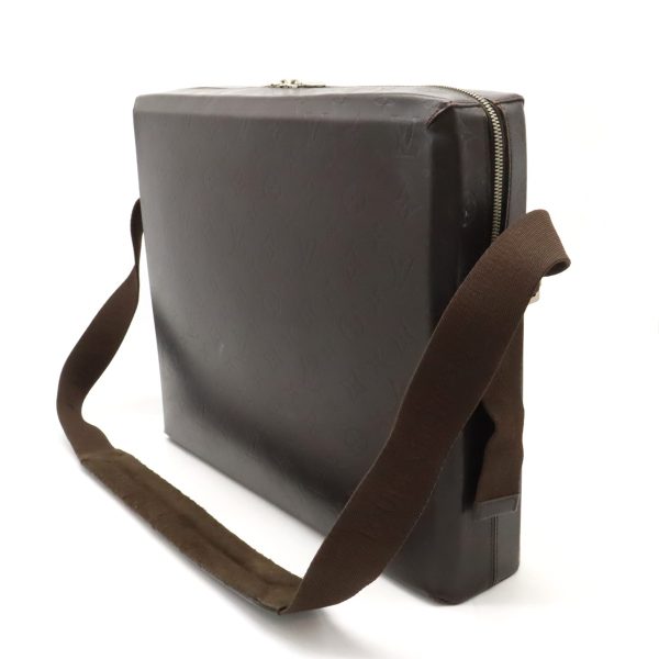 22430970 2 Louis Vuitton Glace Steve Shoulder Cafe Dark Brown