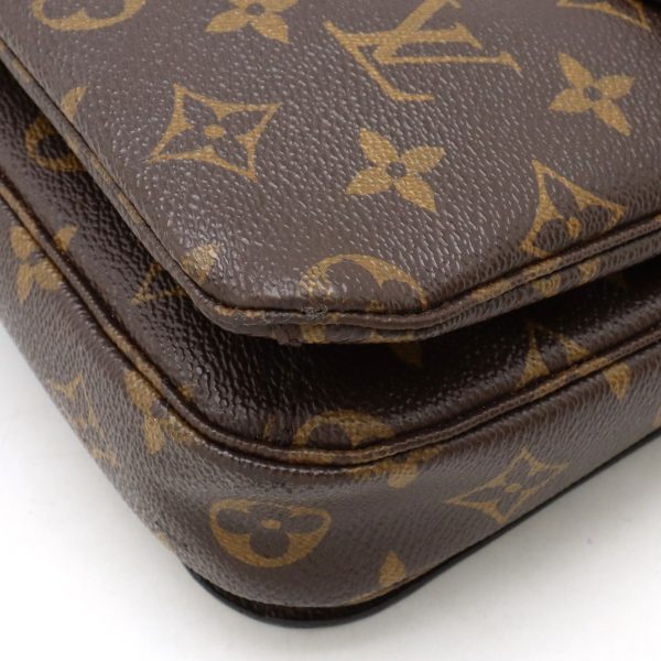 22440118 3 LOUIS VUITTON Pochette Metis MM Handbag 2WAY Monogram