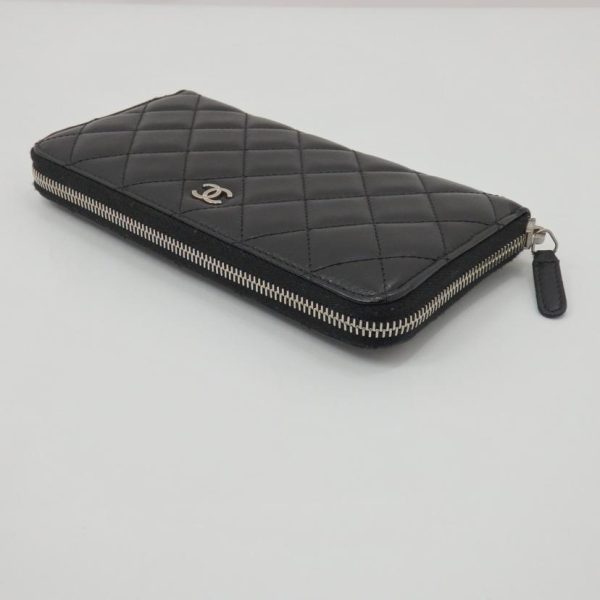 22734 3 Chanel Lambskin Round Zipper Long Wallet