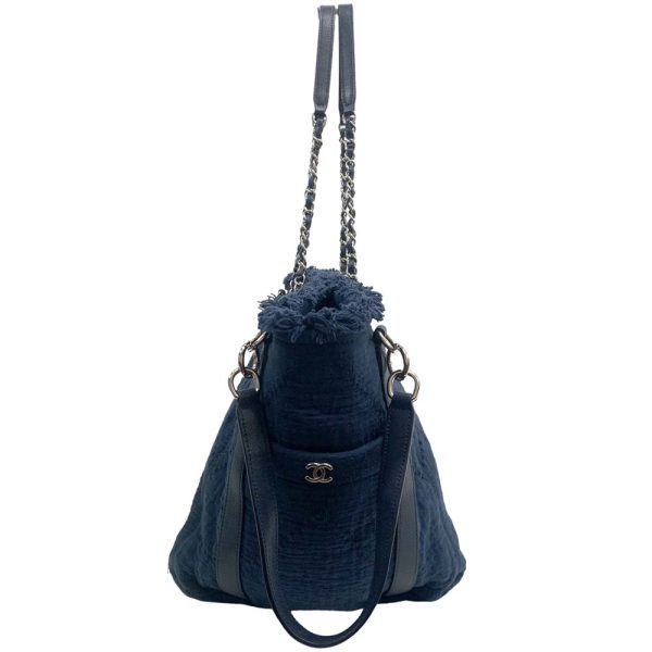 23 1962 8 Chanel Large Shopping Tote Chain Shoulder Navy