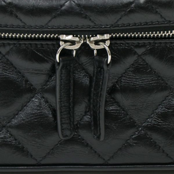 23 2885 08 Chanel Matelasse Chain Shoulder Bag Black