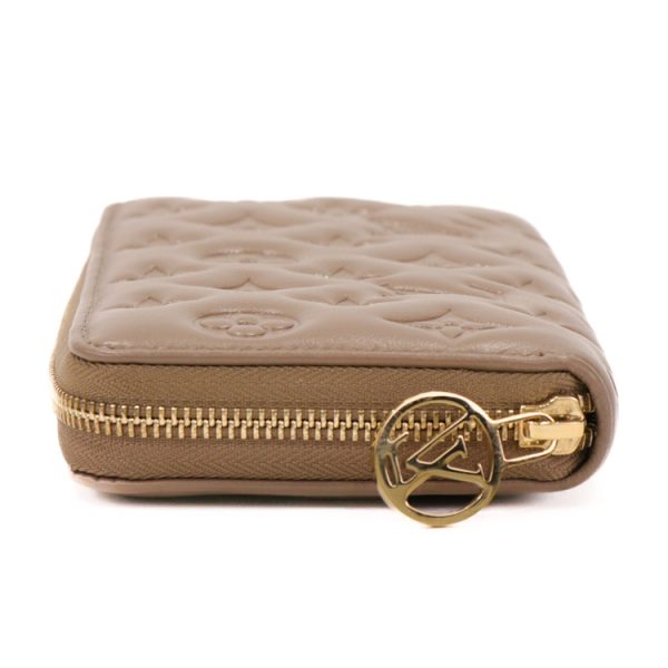 23 5420 04 Louis Vuitton Zippy Wallet Taupe