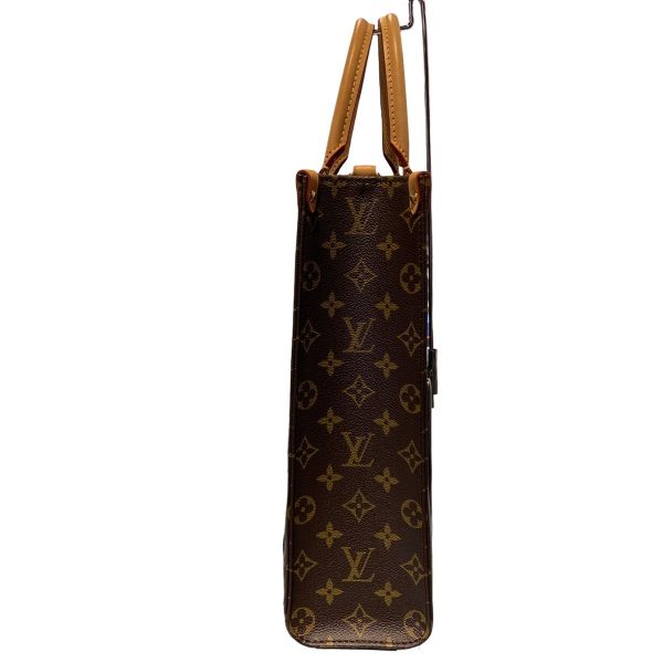 23018191 04 Louis Vuitton Sac Pla Monogram Canvas Shoulder Bag