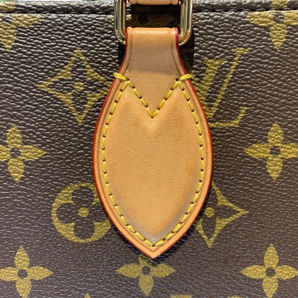 23018191 13 Louis Vuitton Sac Pla Monogram Canvas Shoulder Bag