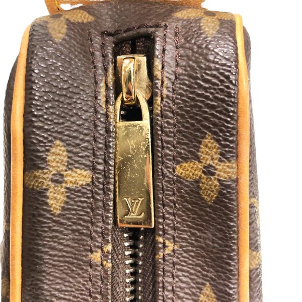 23020126 09 Louis Vuitton Croissant Monogram Shoulder Bag