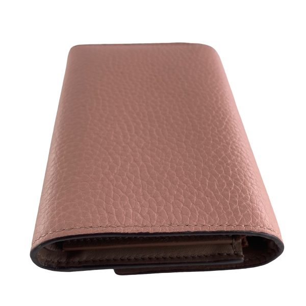 23024569 11 Louis Vuitton Capucines Compact Wallet Pink