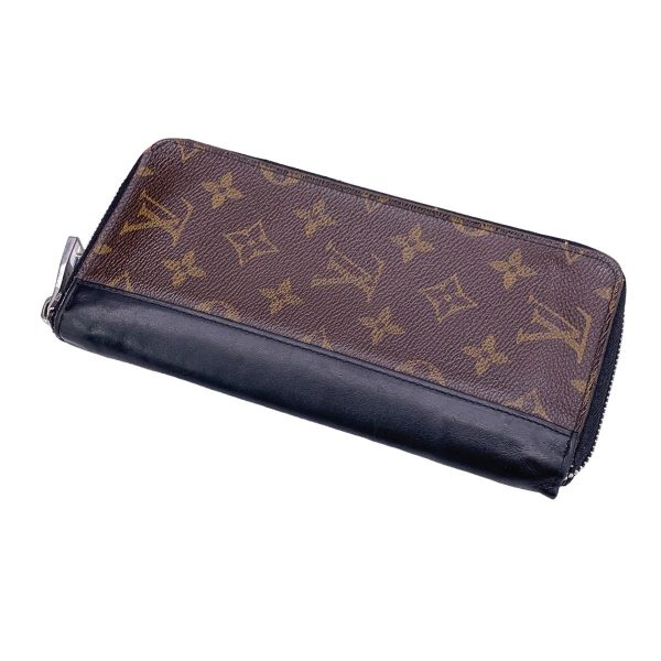 23030492 01 Louis Vuitton Zippy Wallet Vertical Macassar Wallet