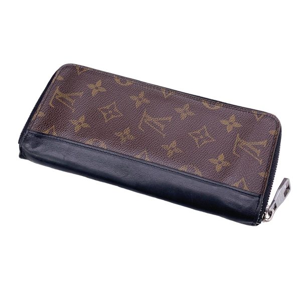 23030492 02 Louis Vuitton Zippy Wallet Vertical Macassar Wallet