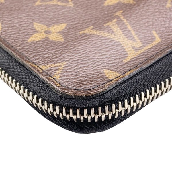 23030492 05 Louis Vuitton Zippy Wallet Vertical Macassar Wallet