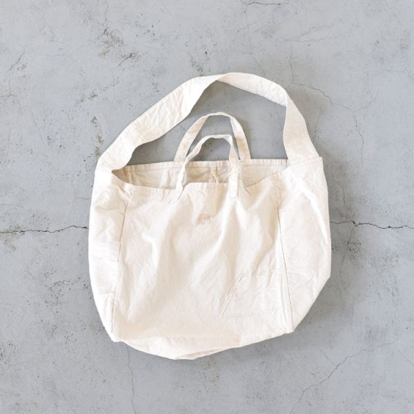 2304510113020 01 Hobo 2way Duck Canvas Tote Bag White