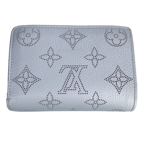 23047419 03 Louis Vuitton Claire Womens Wallet Mahina Vert Lagoon