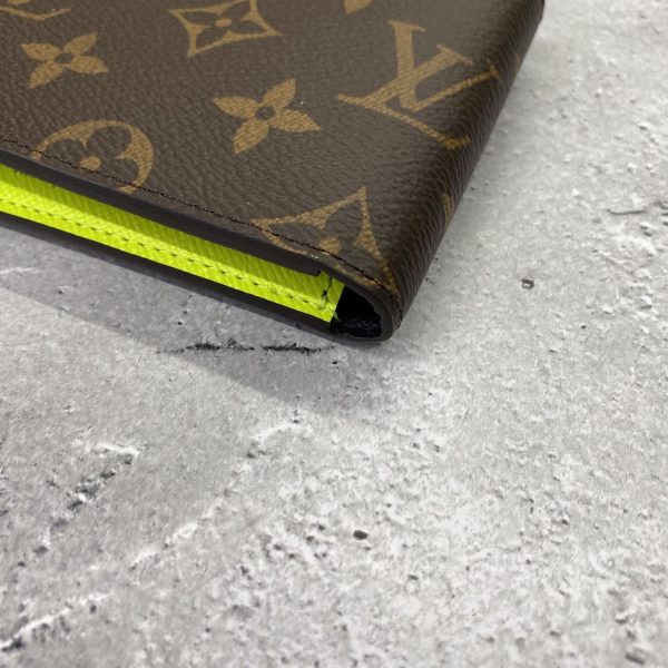 23100207 18 Louis Vuitton Portefouille Slender NM Bifold