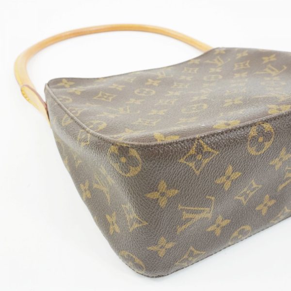 23100588 08 Louis Vuitton Looping MM Monogram Shoulder Bag