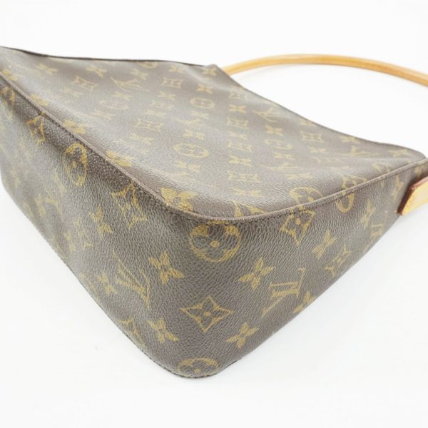 23100588 09 Louis Vuitton Looping MM Monogram Shoulder Bag