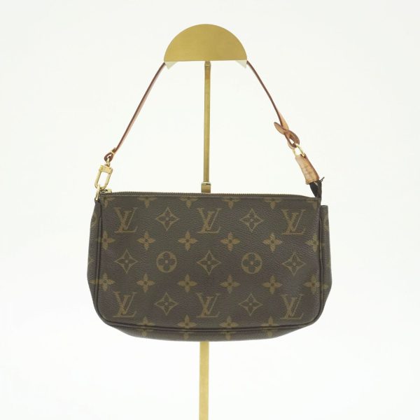 23100609 03 Louis Vuitton Pochette Accessoire Monogram