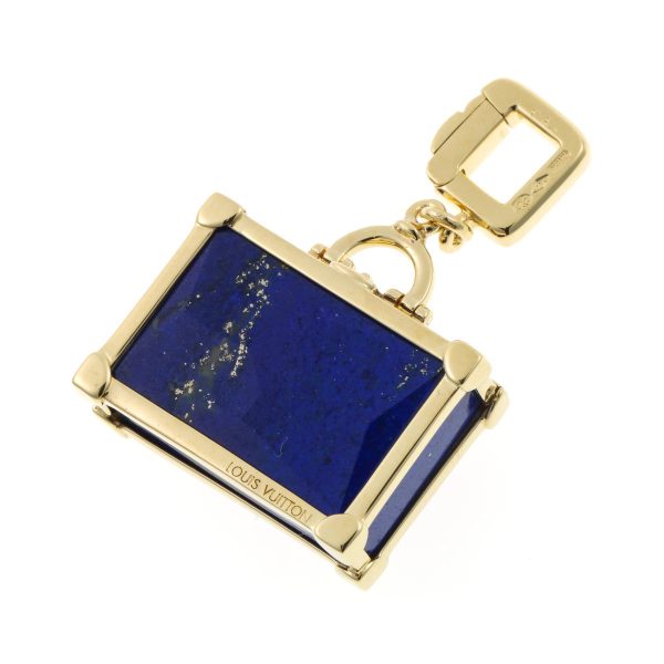 2310219 2 Louis Vuitton Yellow Gold Trunk Bag Motif Pendant Charm