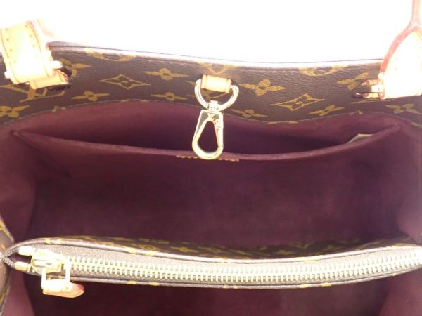 23420tjno12 14 Louis Vuitton Discovery Bum Bag NM Taurillon