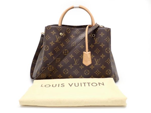 23420tjno12 20 Louis Vuitton Discovery Bum Bag NM Taurillon