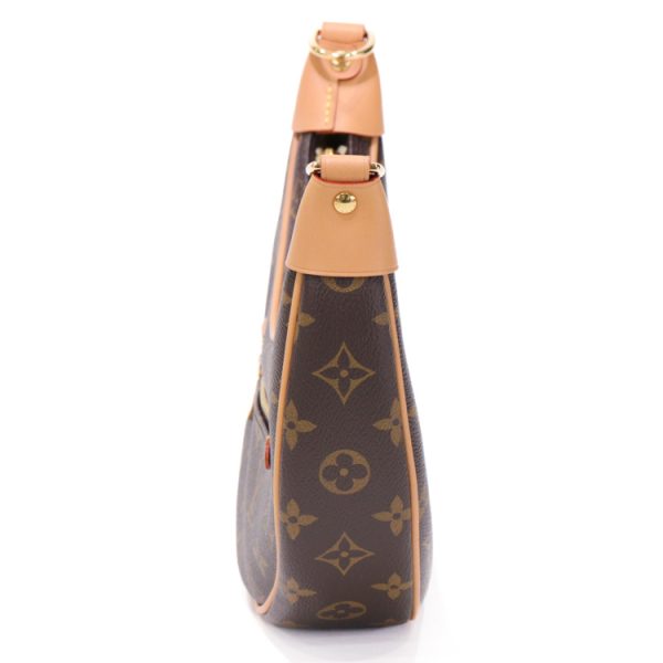 24 0517 03 Louis Vuitton Loop Handbag Brown