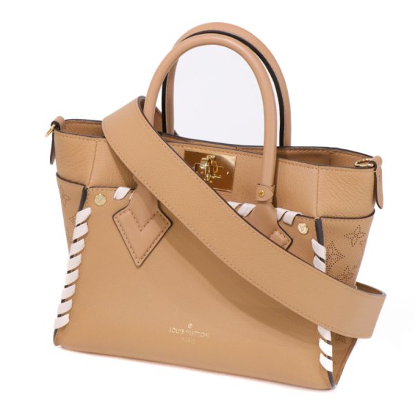 24 1214 01 Louis Vuitton On My Side PM Handbag Beige