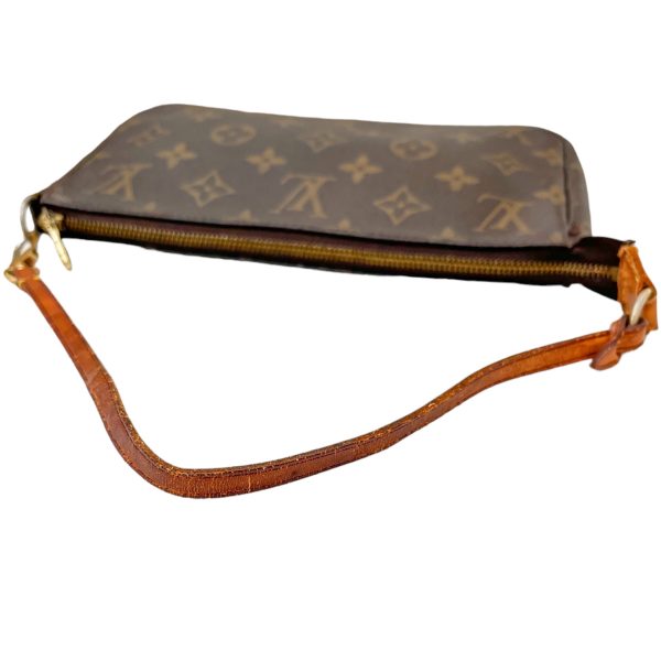 24 284 06 LOUIS VUITTON Pochette Accessory Mini Bag Monogram