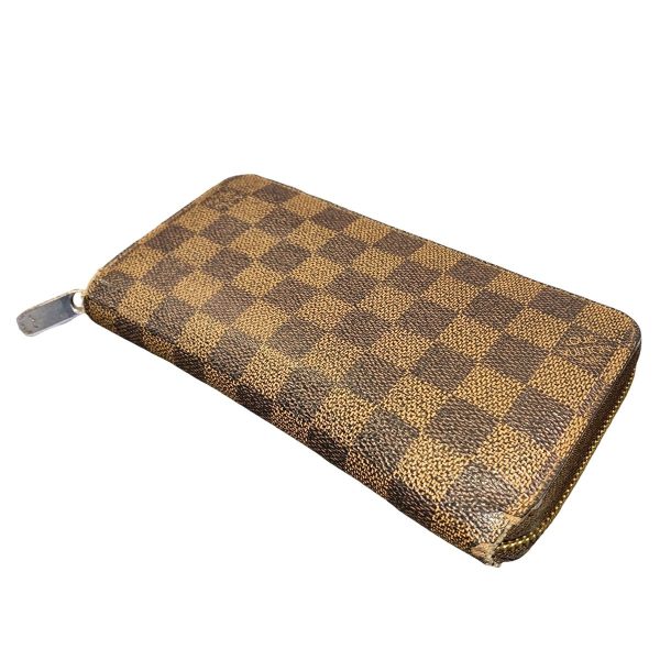 24006960 16 Louis Vuitton Zippy Wallet Damier Canvas Long Wallet