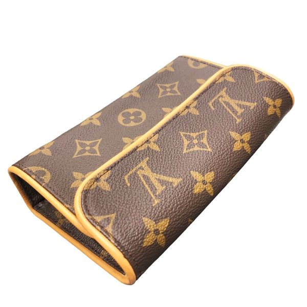 24010767 12 Louis Vuitton Pochette Florentine Monogram Body Bag