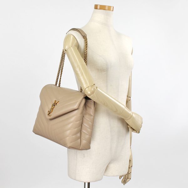 240511 bg46 5 t2 Saint Laurent Loulou Chevron Quilting Medium Shoulder Bag Beige