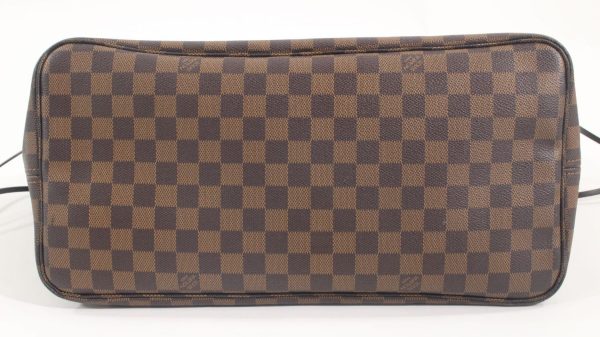 24100266 05 Louis Vuitton Neverfull GM Damier Shoulder Bag