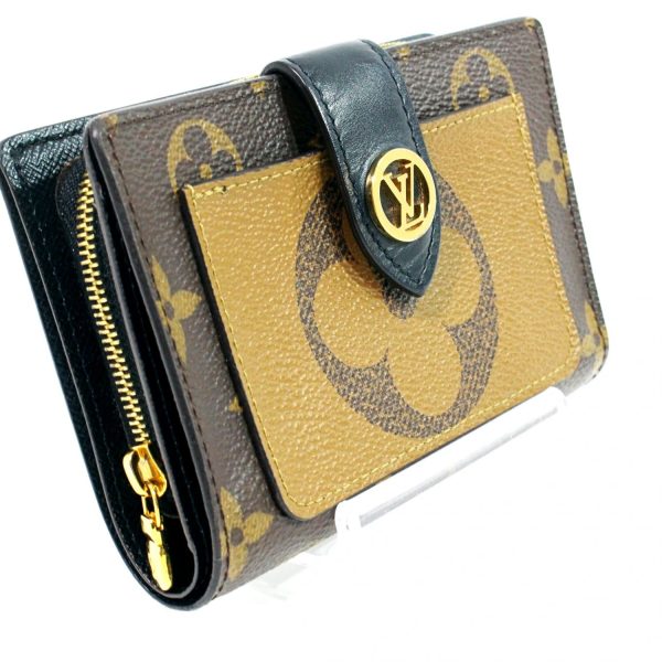 24100409 03 Louis Vuitton Portefeuille Juliet Monogram Giant Reverse Wallet