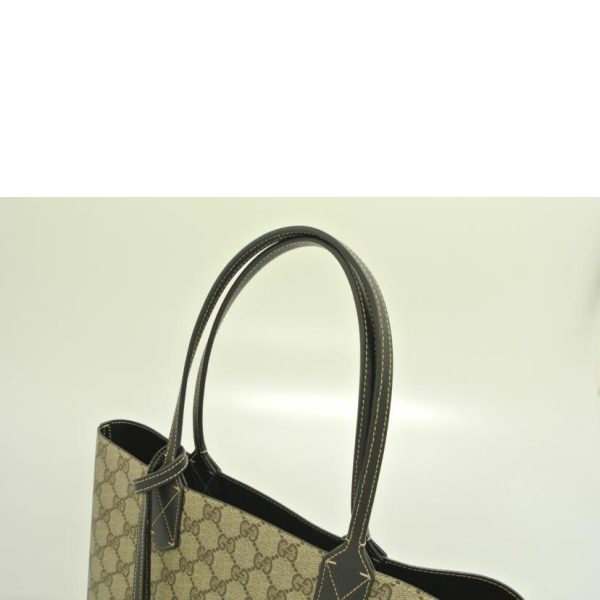 24195 4 Gucci GG Supreme Reversible Tote Bag Biege