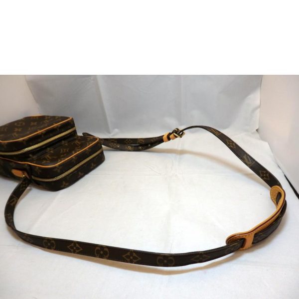 24272 4 Louis Vuitton Amazon Monogram Shoulder Bag Brown