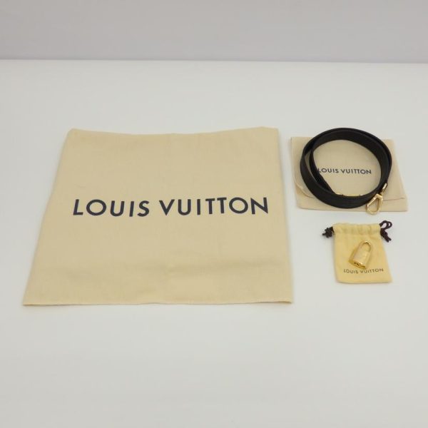 25541 7 Louis Vutton Montaigne MM Emprient Bag Noir