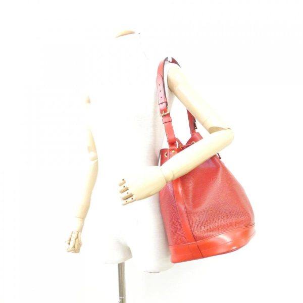 2600062846127 10 b Louis Vuitton Epi Noe Shoulder Bag Red